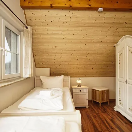 Ferienhaus Mit Eigener Sauna, Garten Und Terrasse - Ferienhaus Seeschwalbe Vieregge